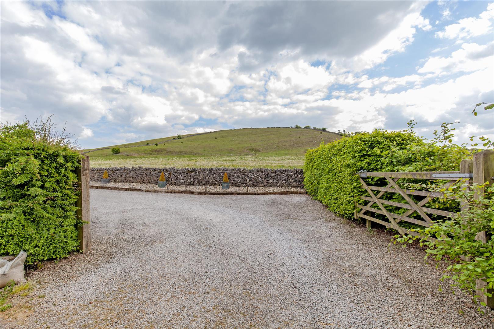 Bretton View, Wardlow, SK17 8RP