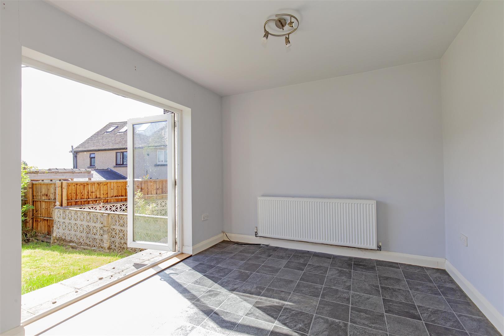 28, Pinfold Road, Tideswell, Buxton, Derbyshire, SK17 8PN