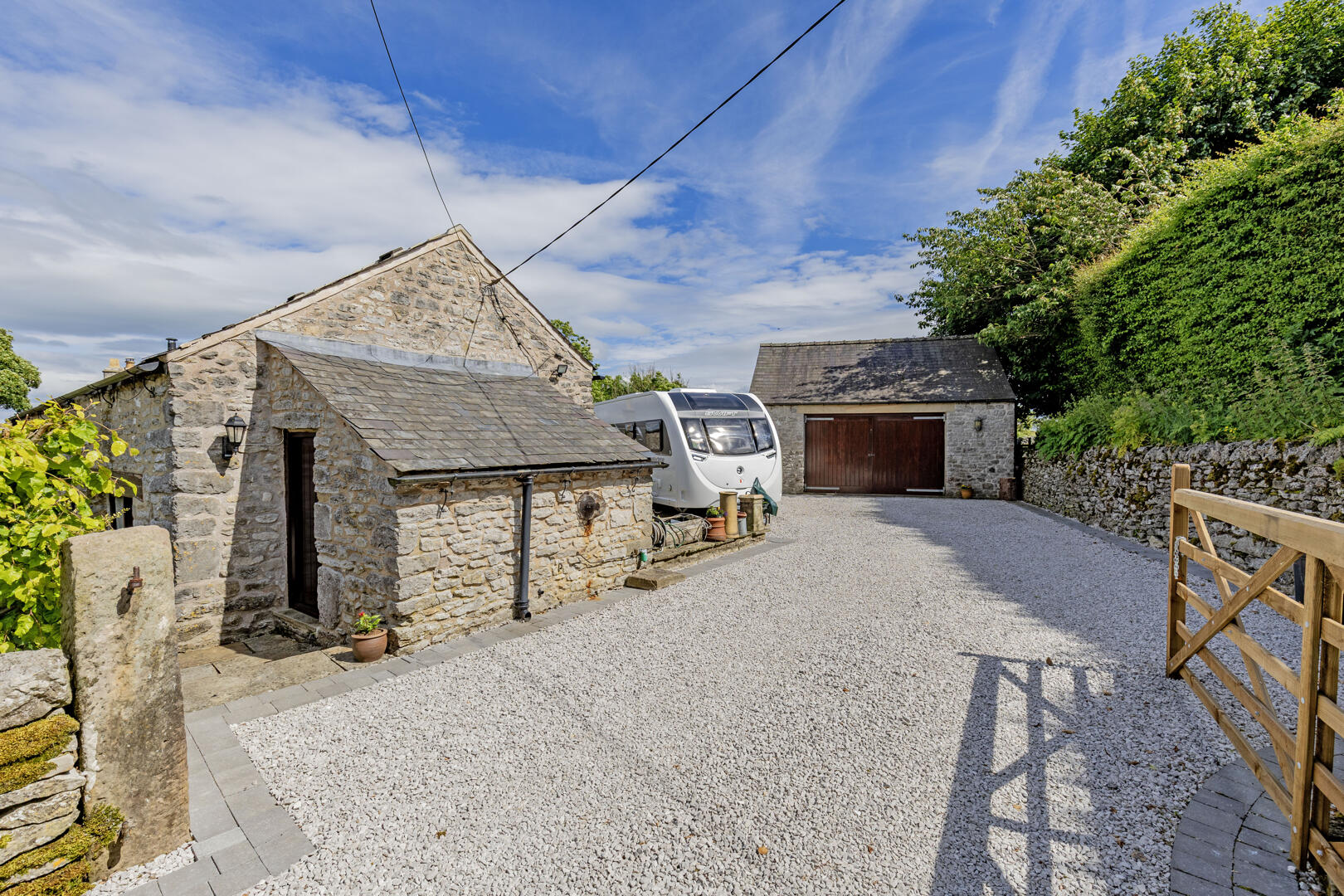 Kirkdale Barn, Main Street, Sheldon, DE45 1QS