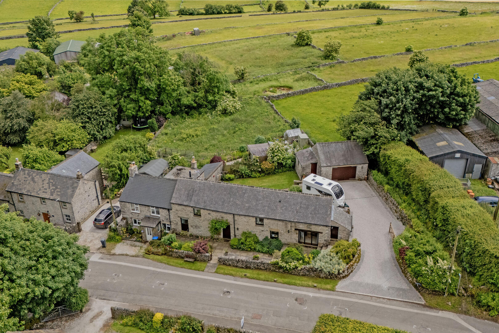 Kirkdale Barn, Main Street, Sheldon, DE45 1QS