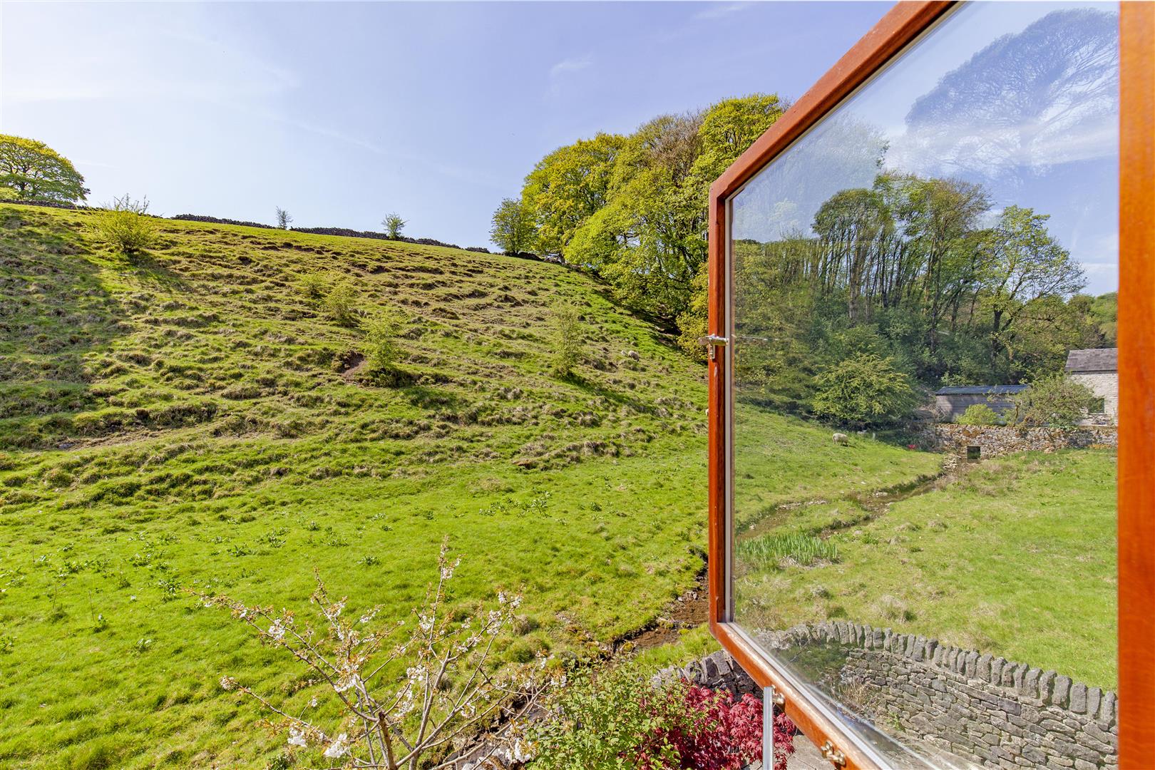 Brookside, Manchester Road, Tideswell, SK17 8LL