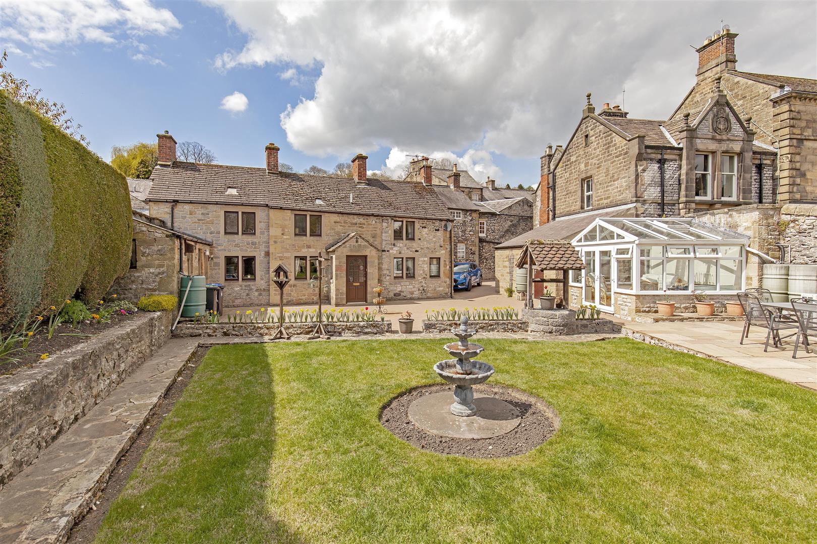 Arkwright Square, Bakewell