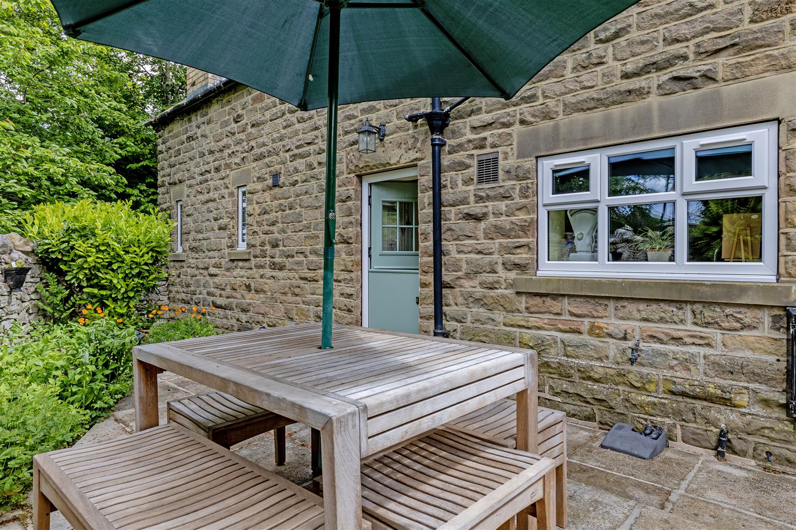 The Stables, Yeld Road, Bakewell, DE45 1FJ
