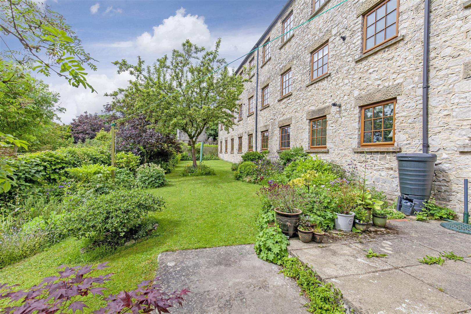 9, Velvet Mill, Tideswell, SK17 8HU