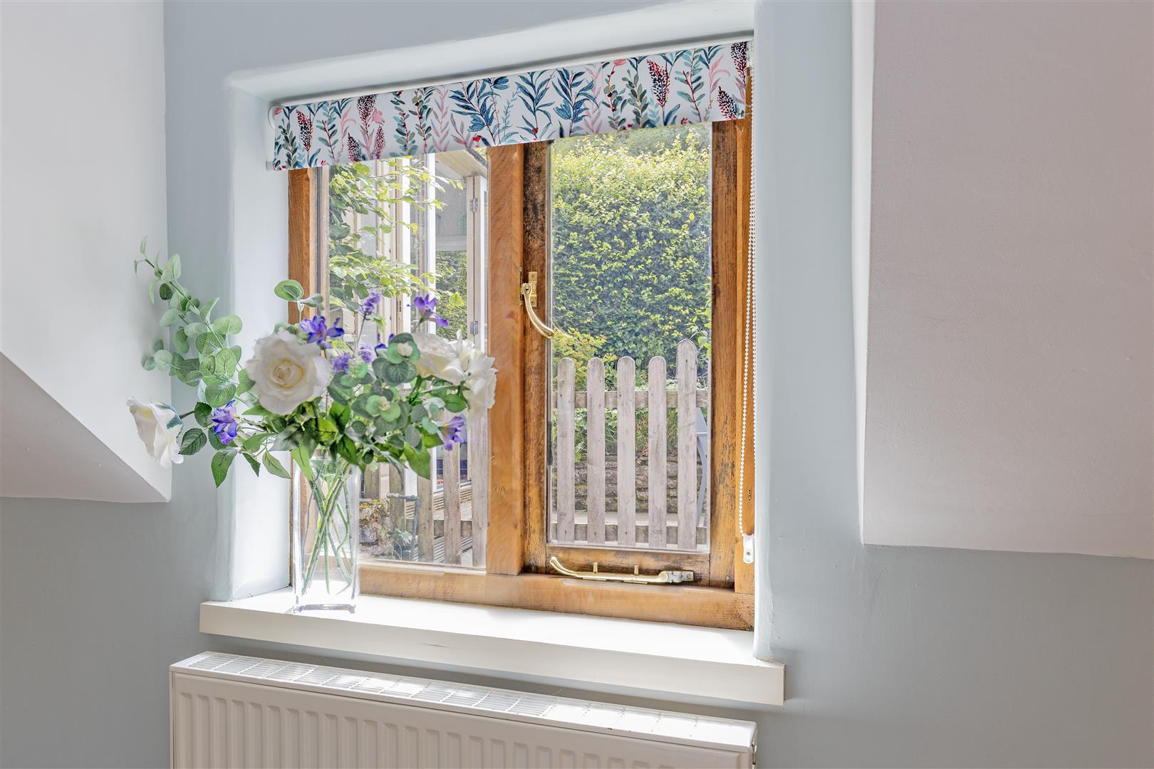 Acorn Cottage, 2 Wheston Bank, Tideswell, SK17 8LJ