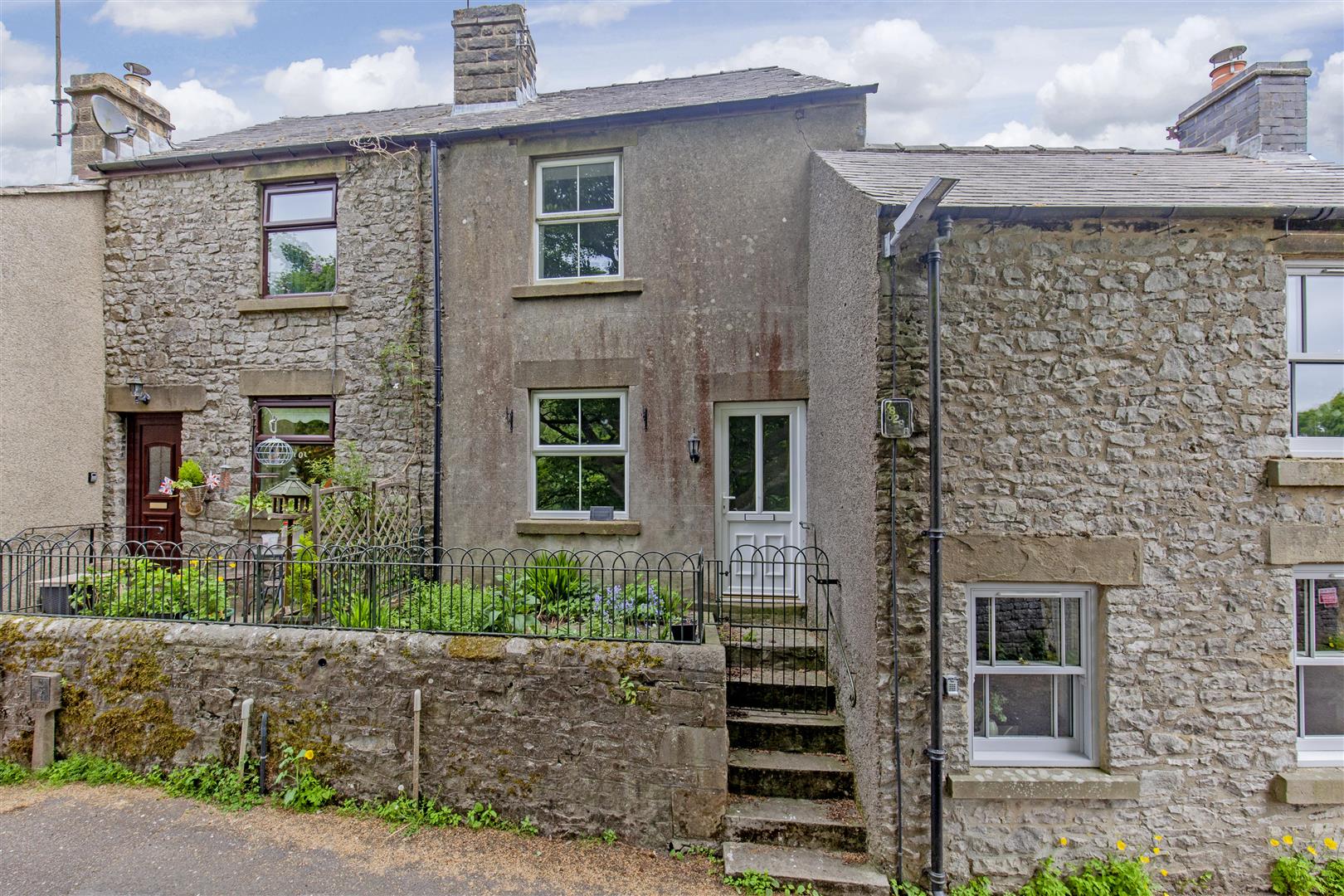 Sycamore Cottage, Lower Terrace Road, Tideswell, Buxton, SK17 8LX
