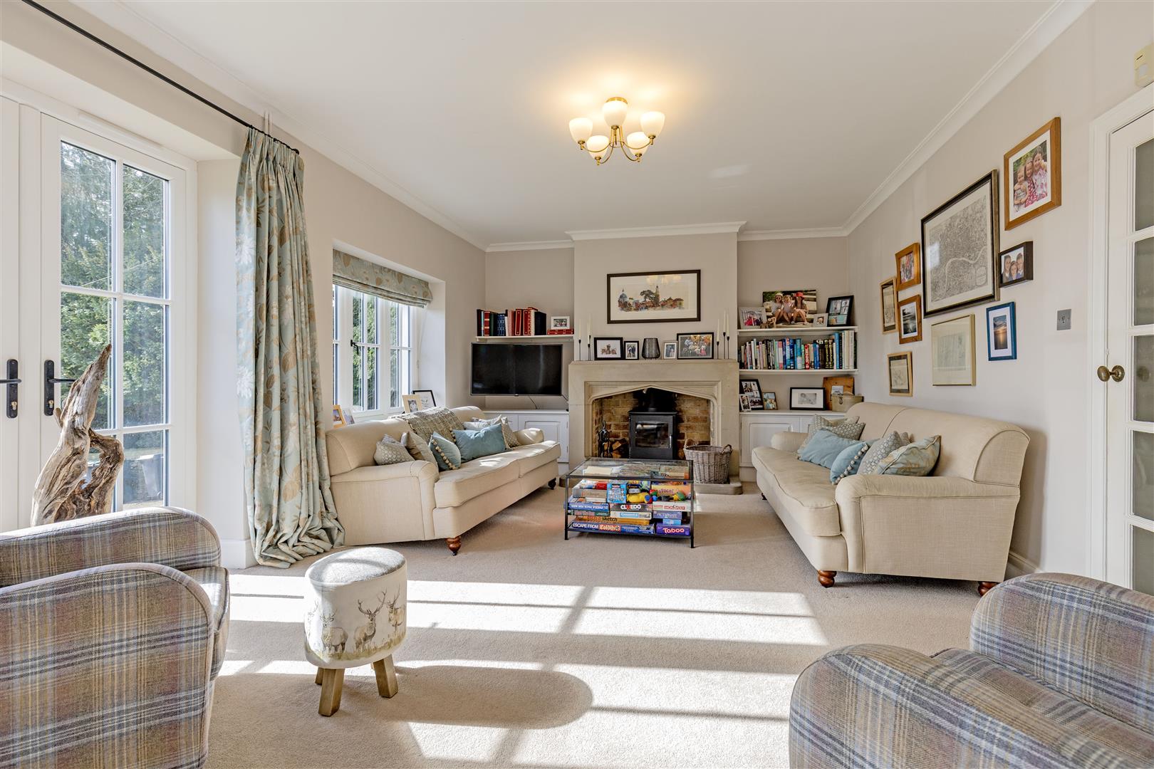 Cluden Bank, Main Street, Great Longstone, DE45 1TF