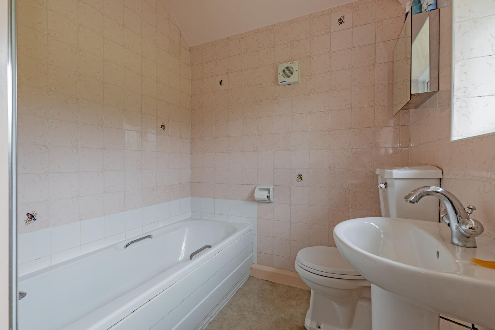 Daleway, Butts Road, Great Longstone, DE45 1UB