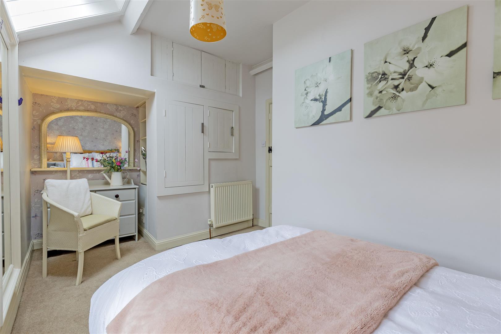 Acorn Cottage, 2 Wheston Bank, Tideswell, SK17 8LJ
