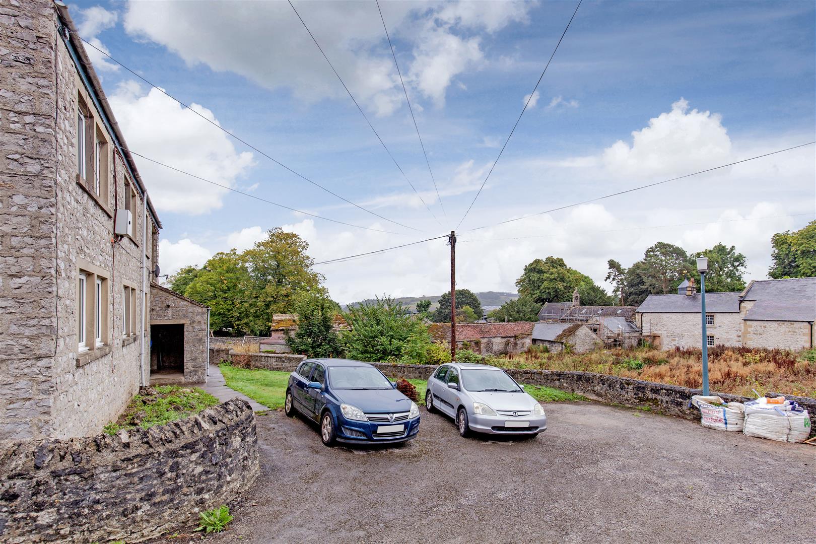 4 The Pinfold, Middleton-By-Youlgrave, Bakewell, DE45 1LS