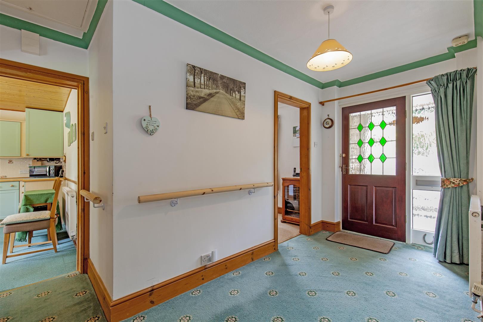 Silverhow, Burton Close Drive, Bakewell, DE45 1BG