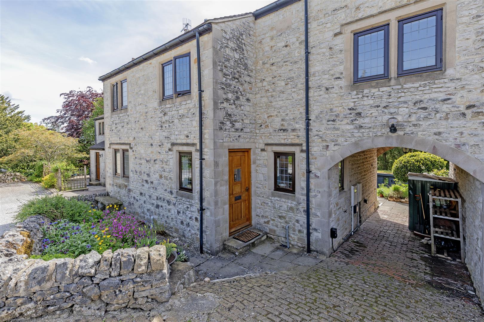Snowberry House, Moor Lane, Youlgrave, DE45 1US