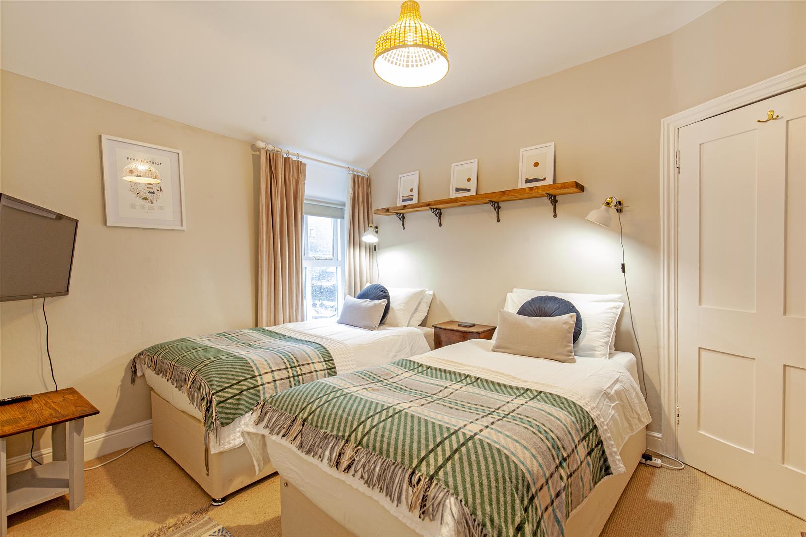 Handel House, Queen Street, Tideswell, SK17 8PF
