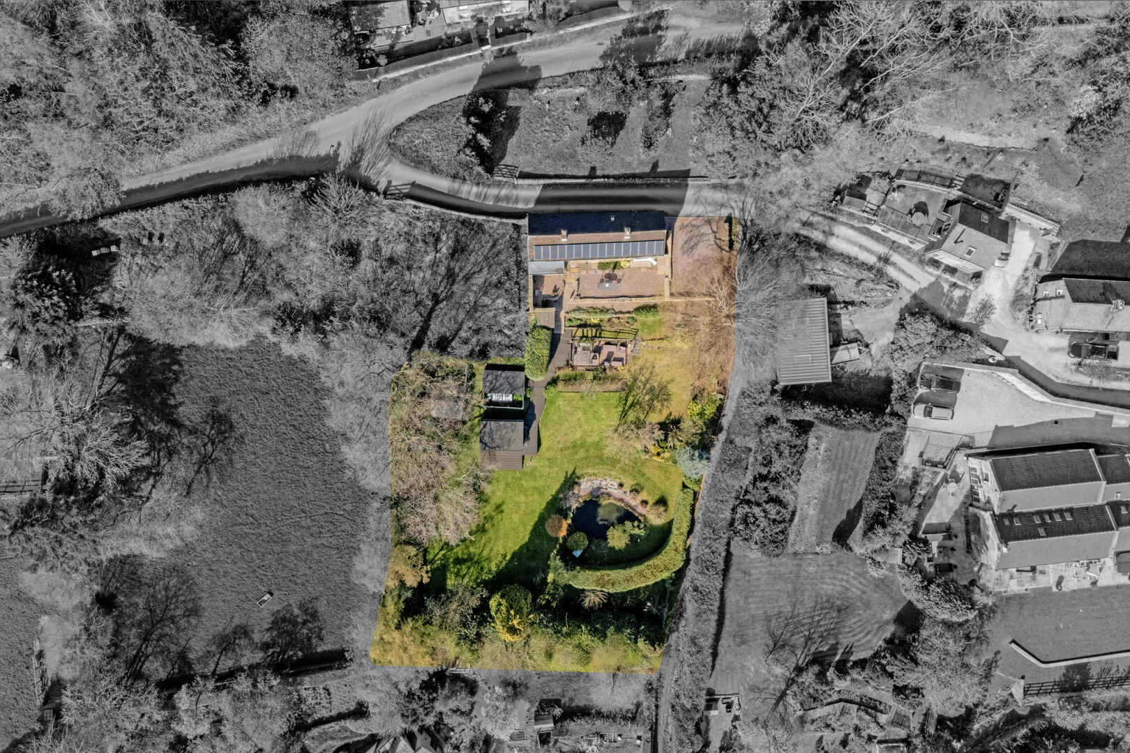 Hill Crest, Bent Lane, Darley Dale, DE4 2HN