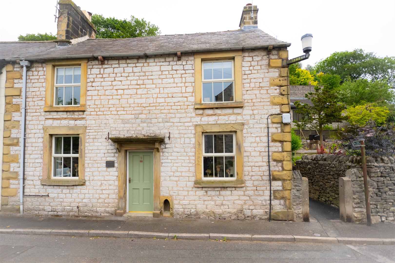 Miners House, 9 Church Street, Tideswell, SK17 8PE