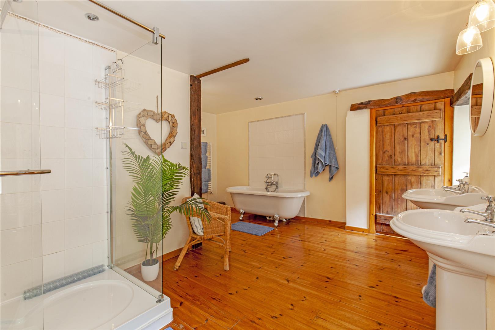 Milne House & Barn, Millers Dale, SK17 8SN