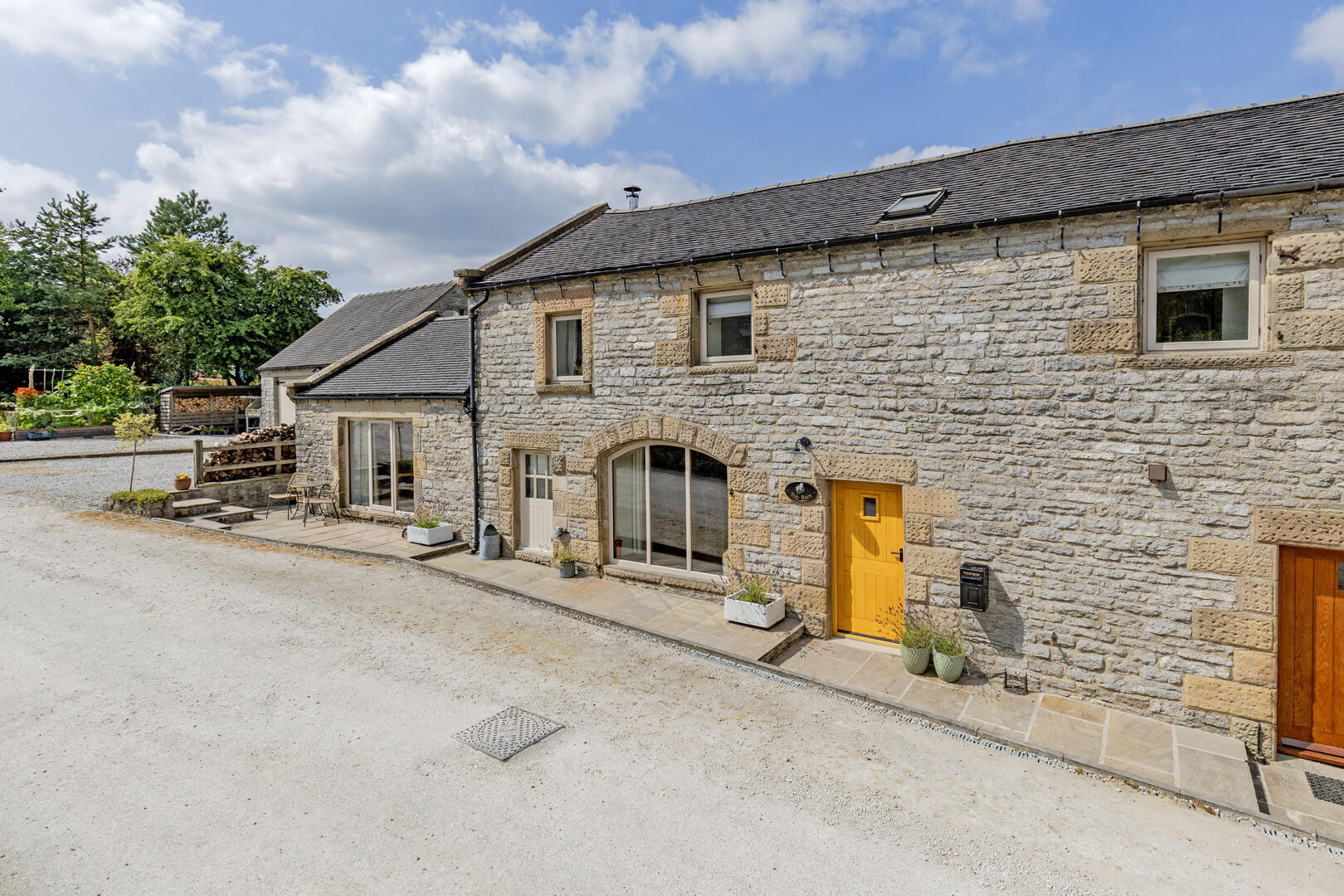 Top Barn, Rakes Road, Monyash, DE45 1JL