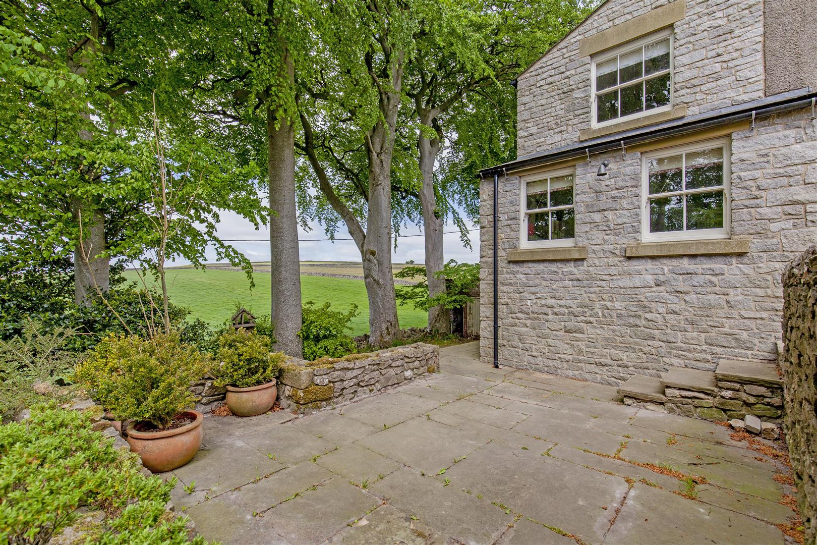 1, New Houses, Bottomhill Road, Cressbrook, SK17 8ST