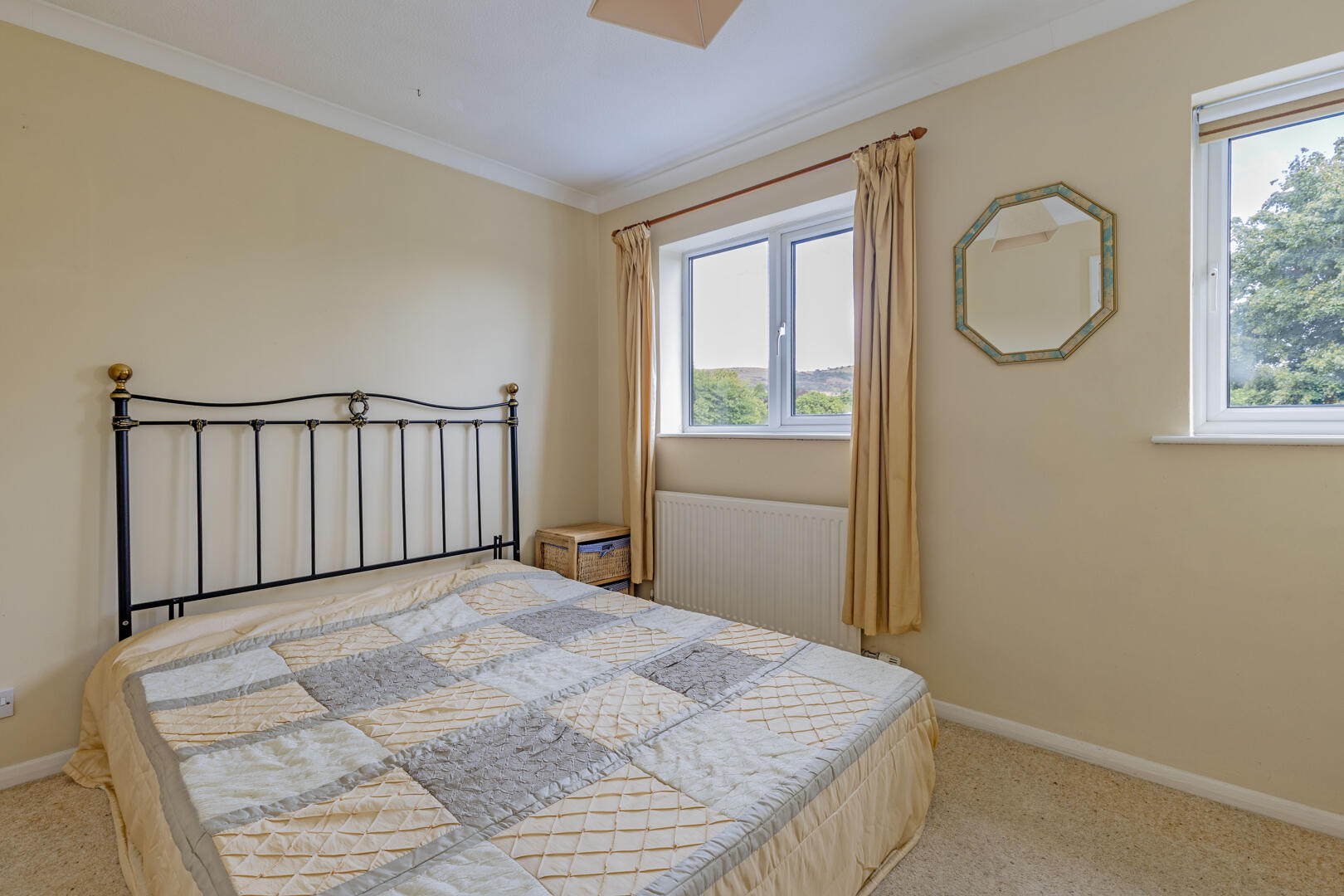 15, The Meadows, Grisedale Road, Great Longstone, DE45 1TP