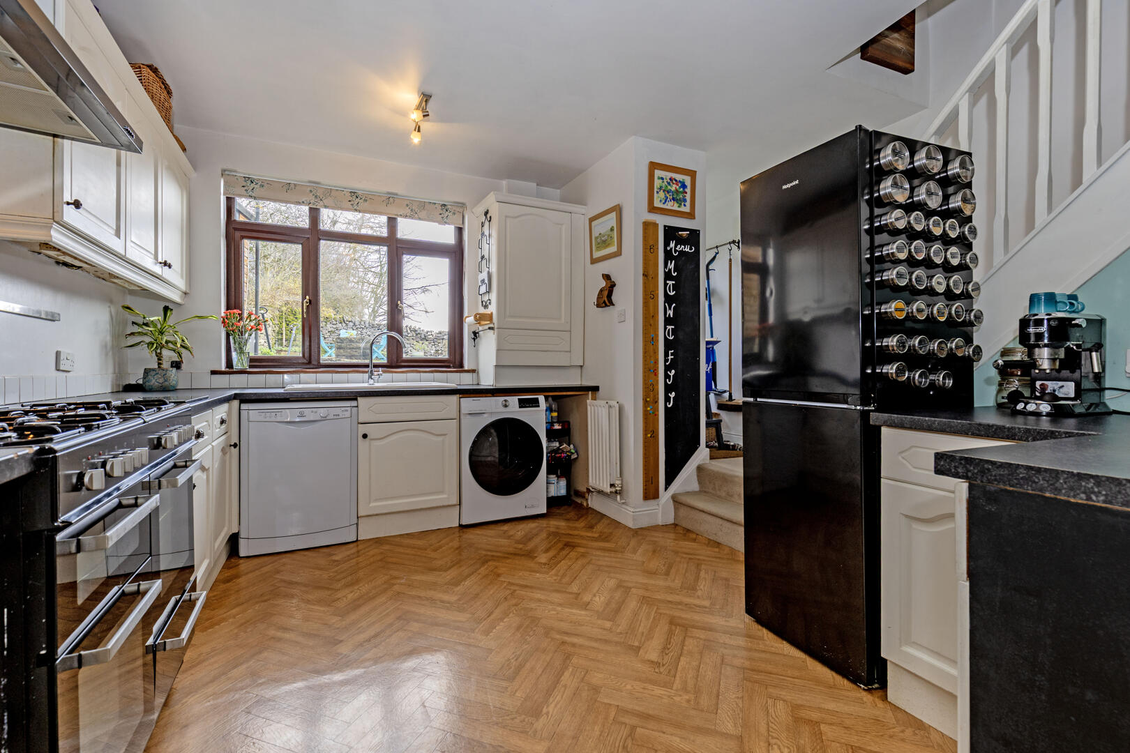 Moorfield, Alma Road, Tideswell, SK17 8ND