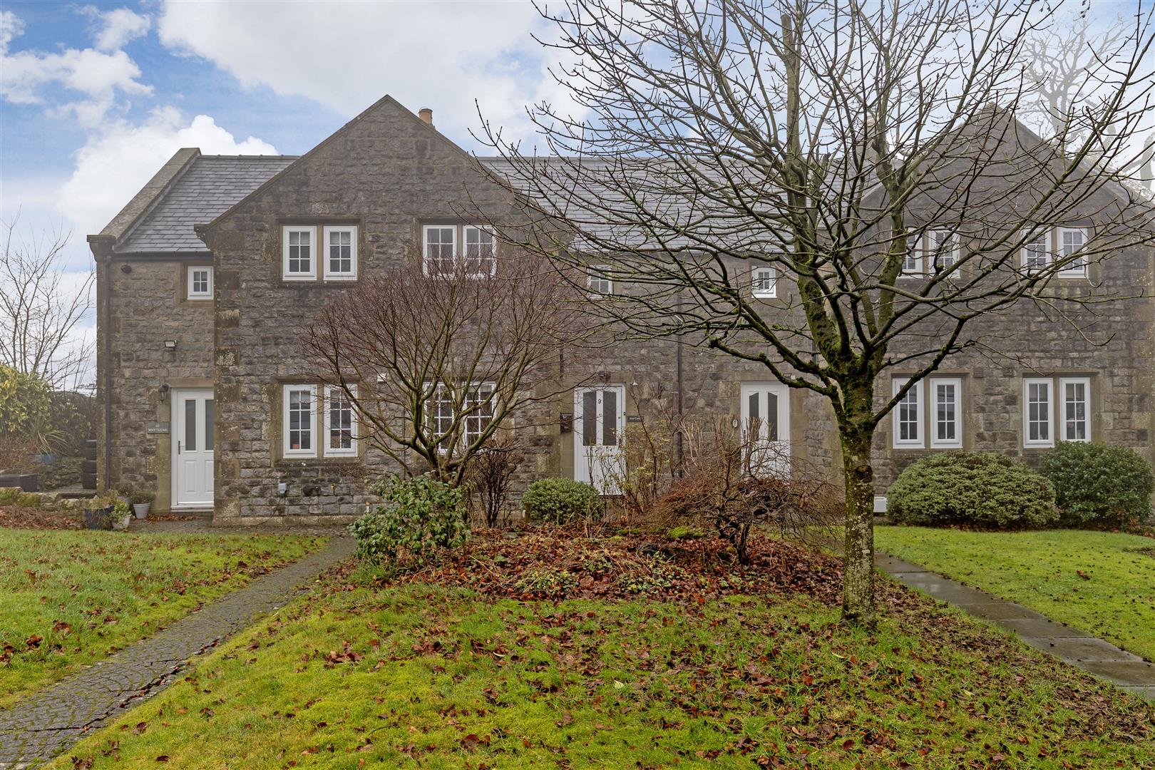 9, The Old School Close, Tideswell, SK17 8NG