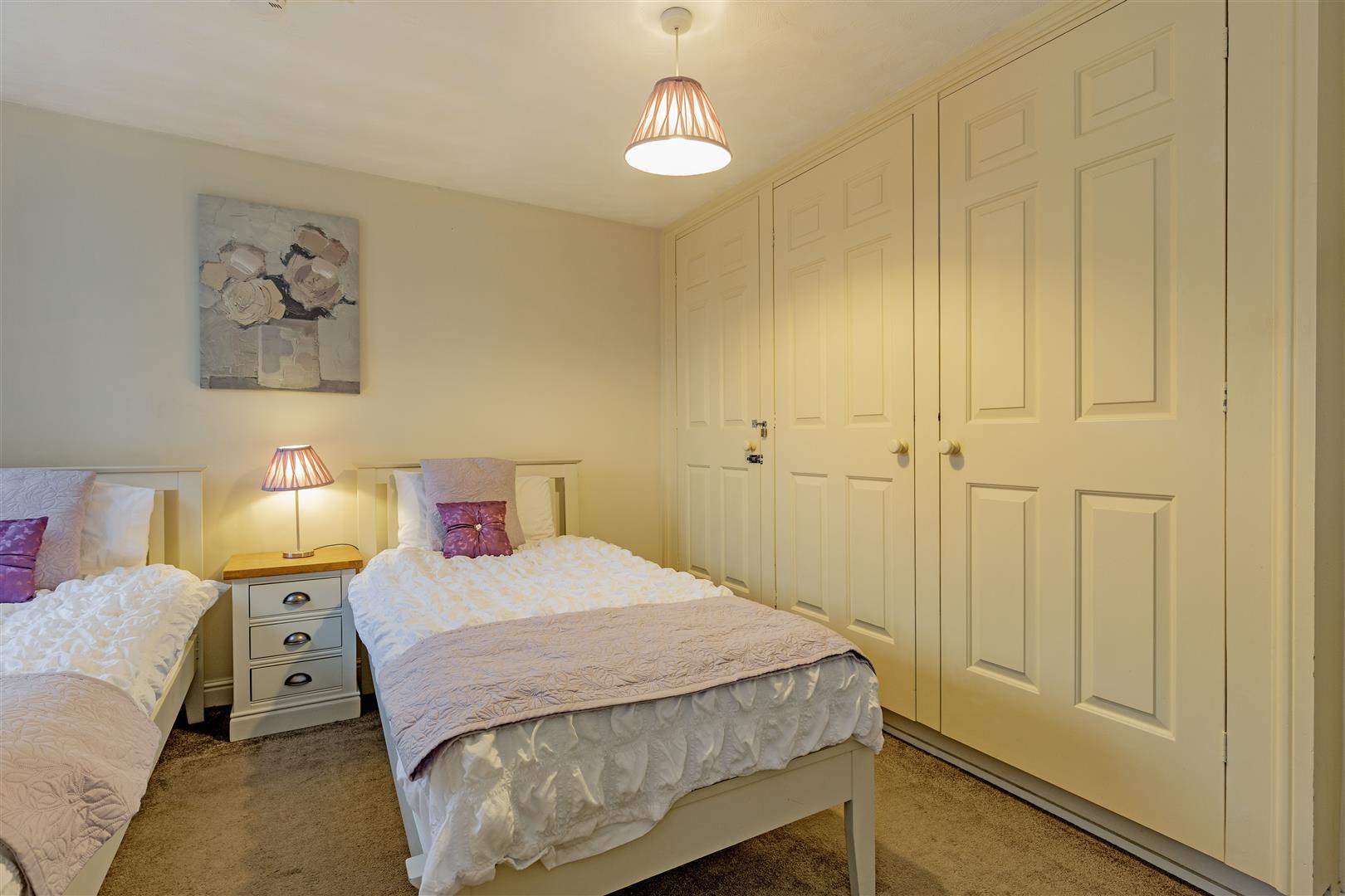 9, The Old School Close, Tideswell, SK17 8NG