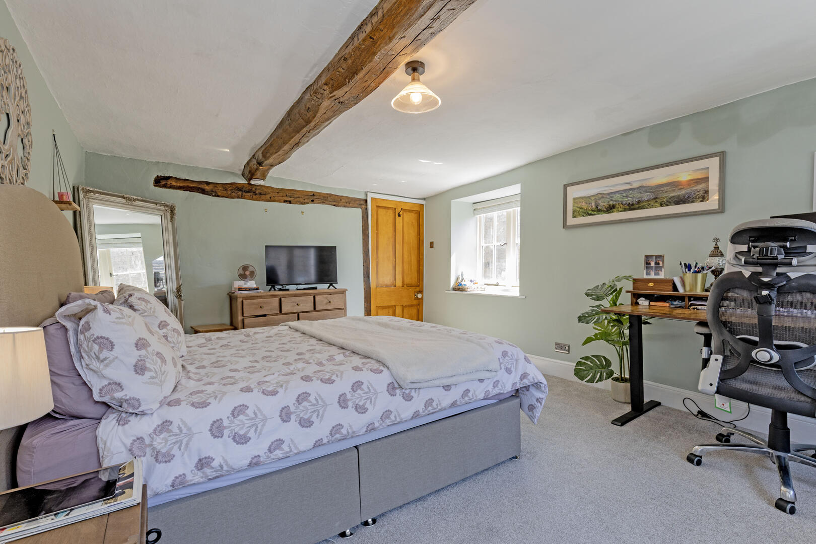 The Corner House, 1 Pursglove Road, Tideswell, SK17 8LG