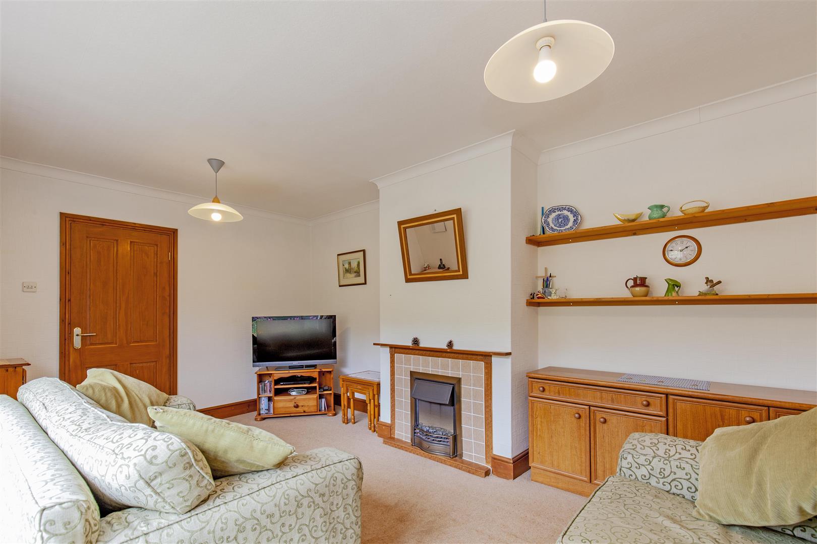Silverhow, Burton Close Drive, Bakewell, DE45 1BG