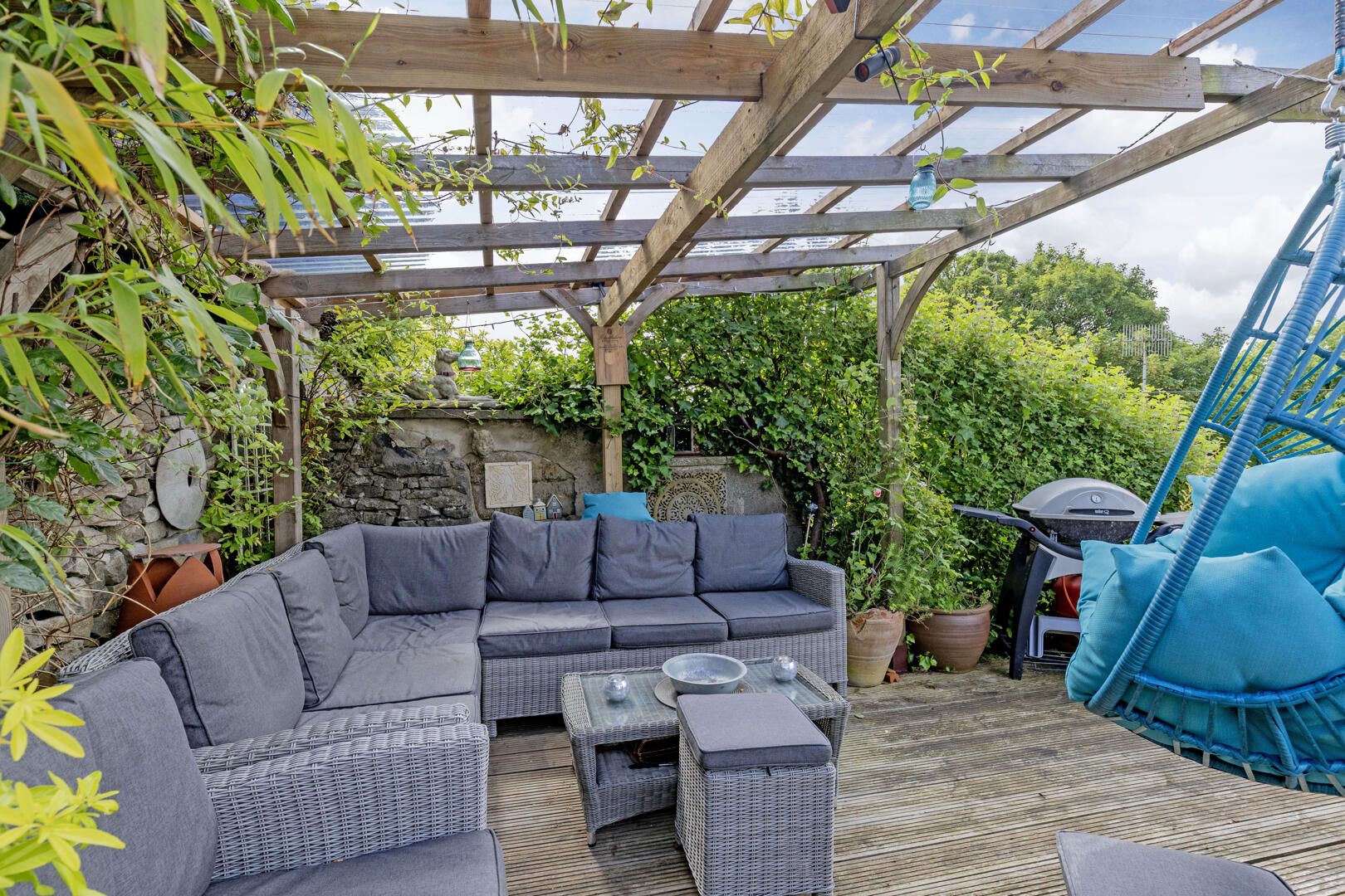 Tahoe, Lower Terrace Road, Tideswell, Buxton, SK17 8LX