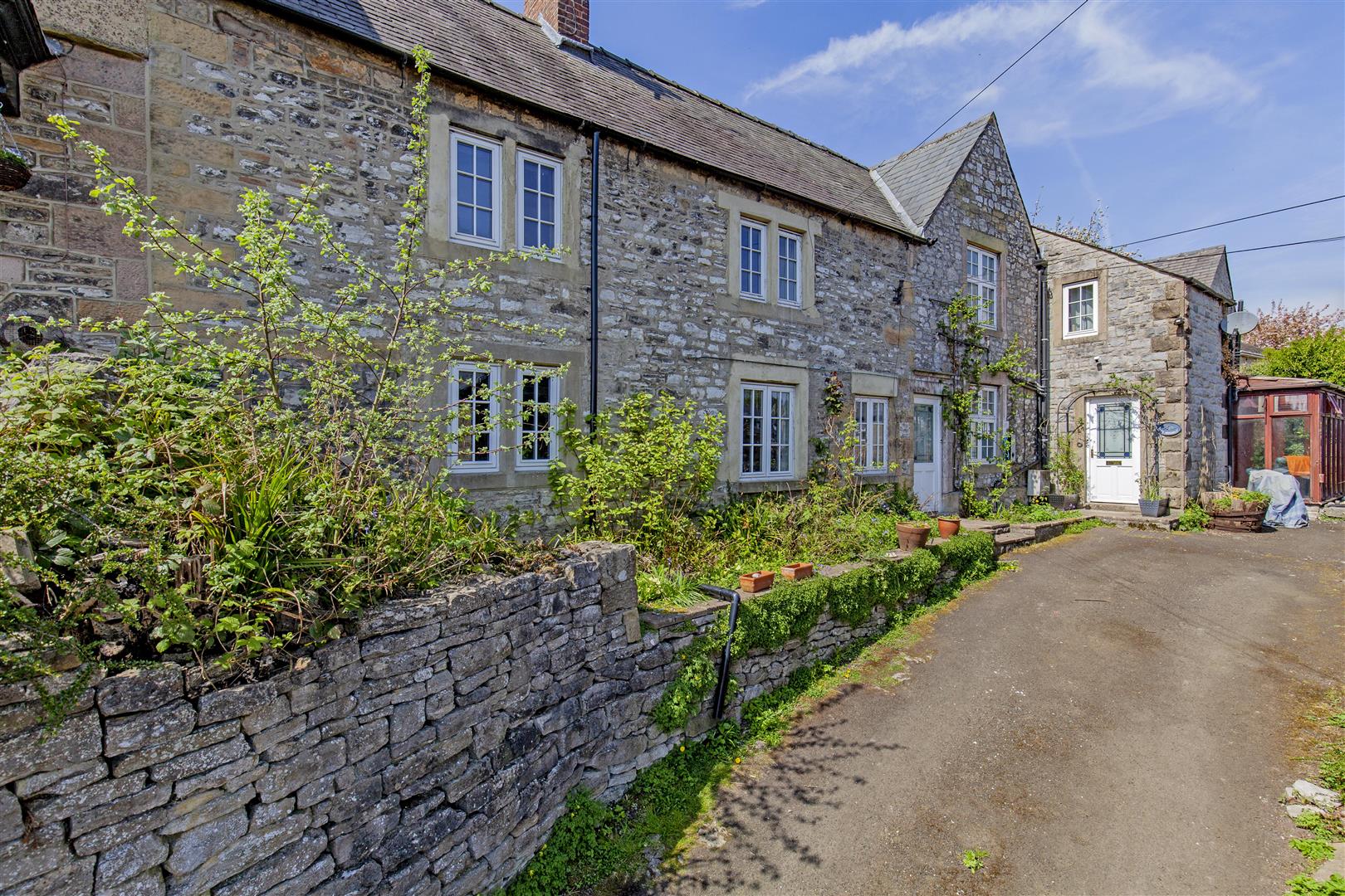 The Brambles, Bagshaw Hill, Bakewell, DE45 1DL