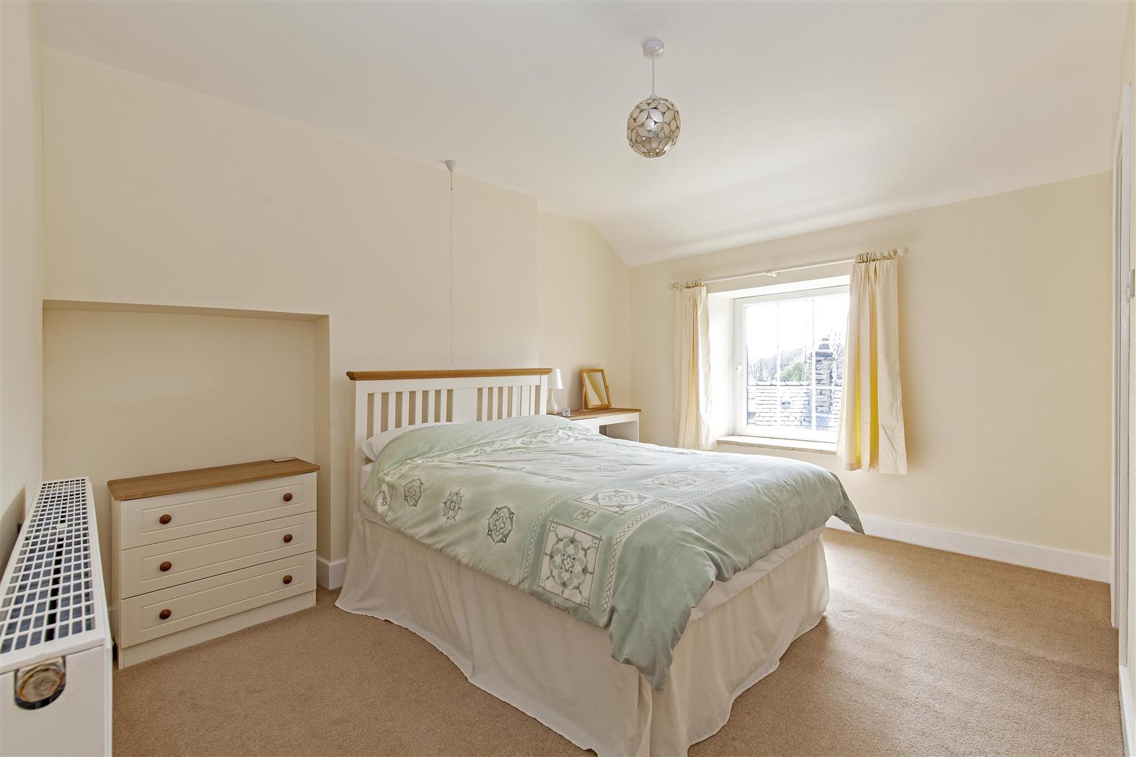 4, Alma Road, Tideswell, SK17 8ND