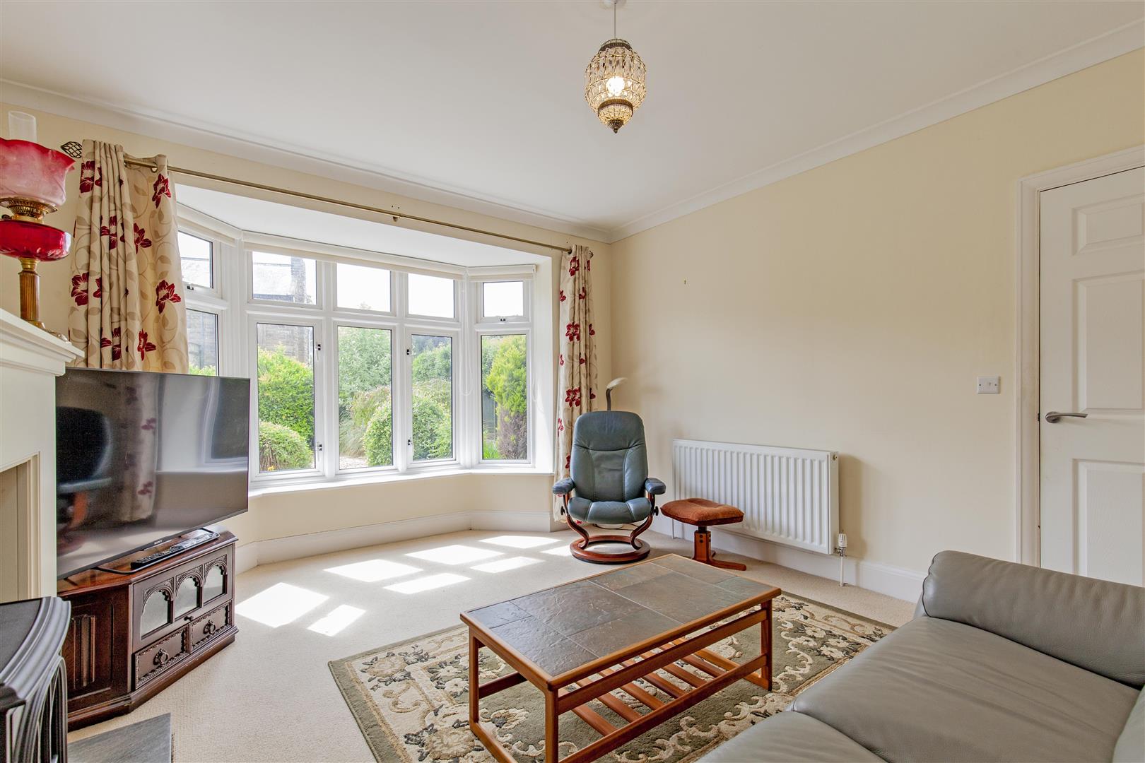 Marcroft, Haddon Road, Bakewell, DE45 1EP