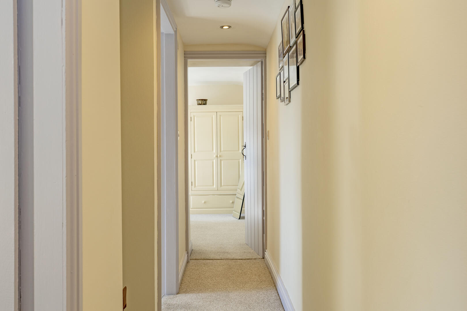 Hill Crest, Bent Lane, Darley Dale, DE4 2HN