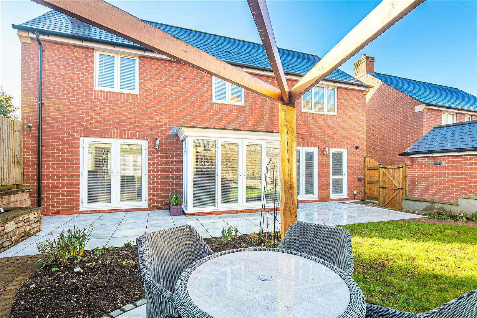 11, Portway Drive, Matlock, DE4 3TS