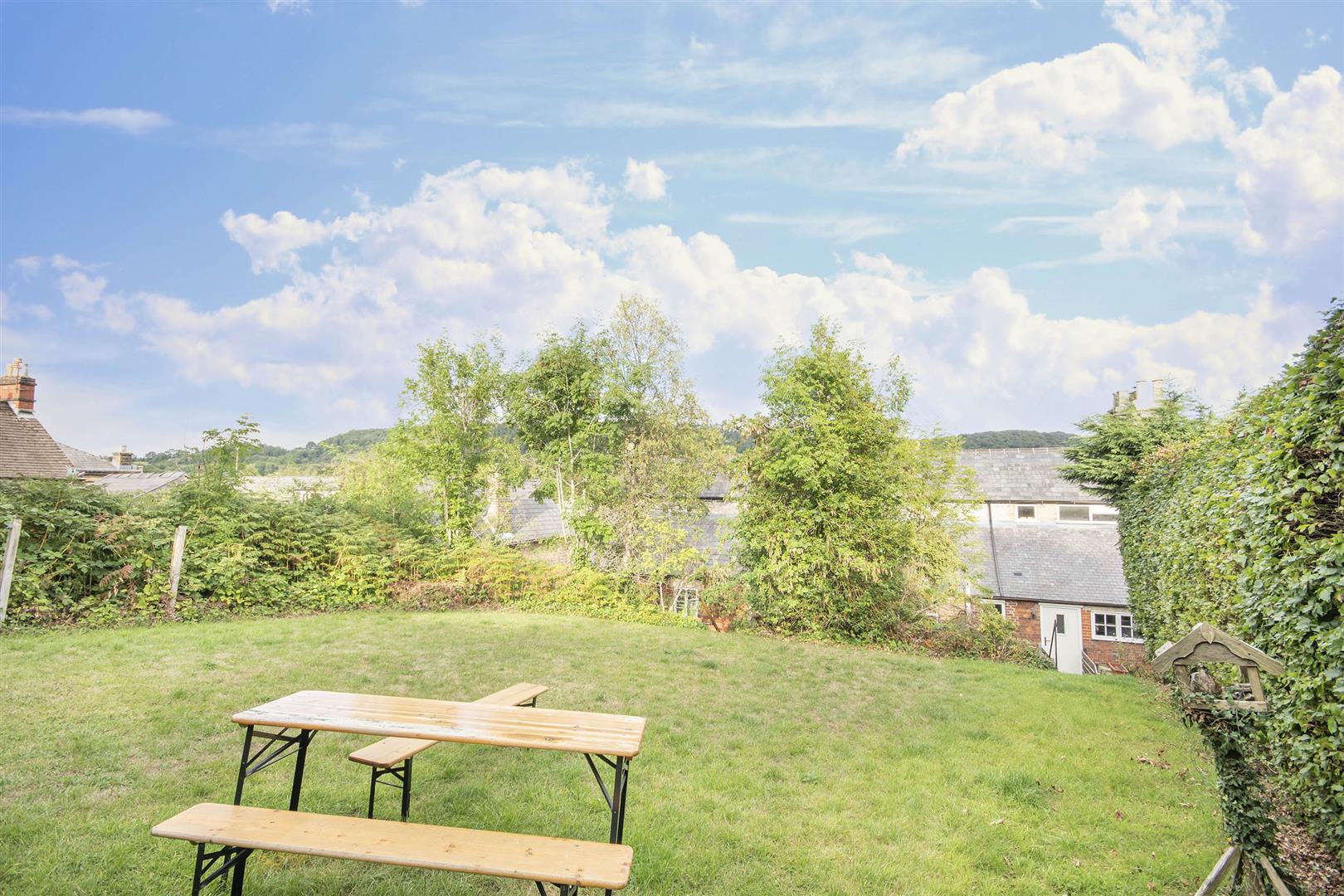 Flat 6 Regency House, Buxton Road, Bakewell, DE45 1BZ
