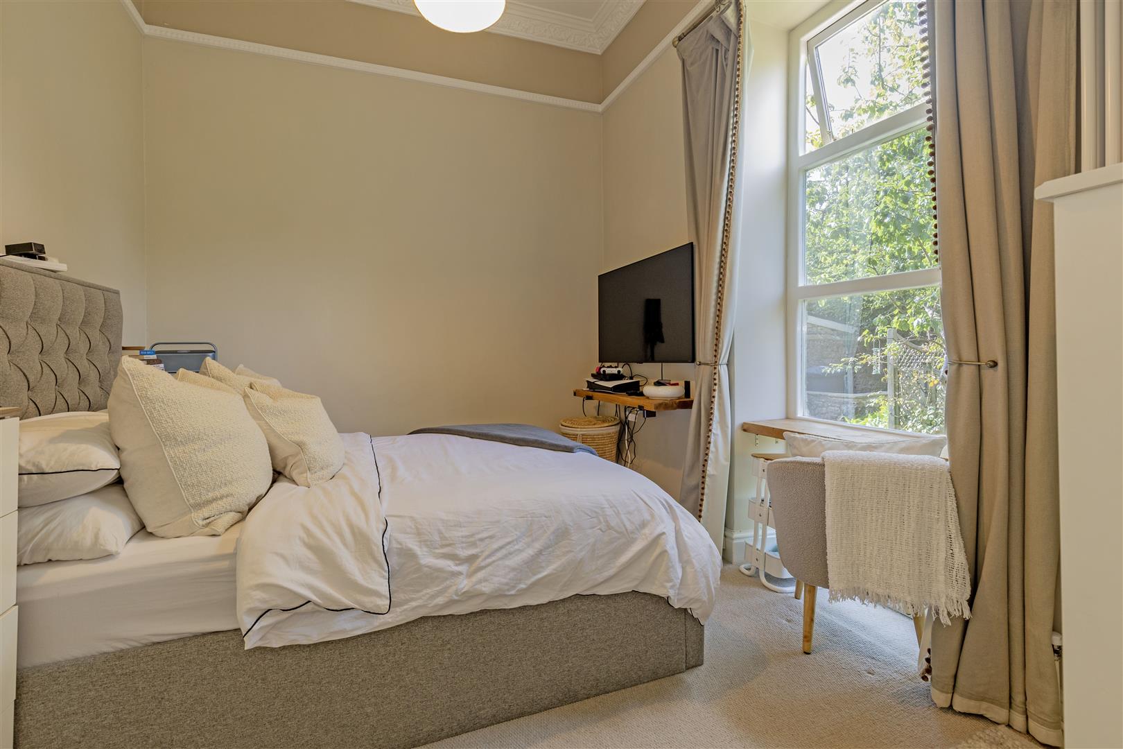 Chapel House, High Street, Tideswell, SK17 8LB