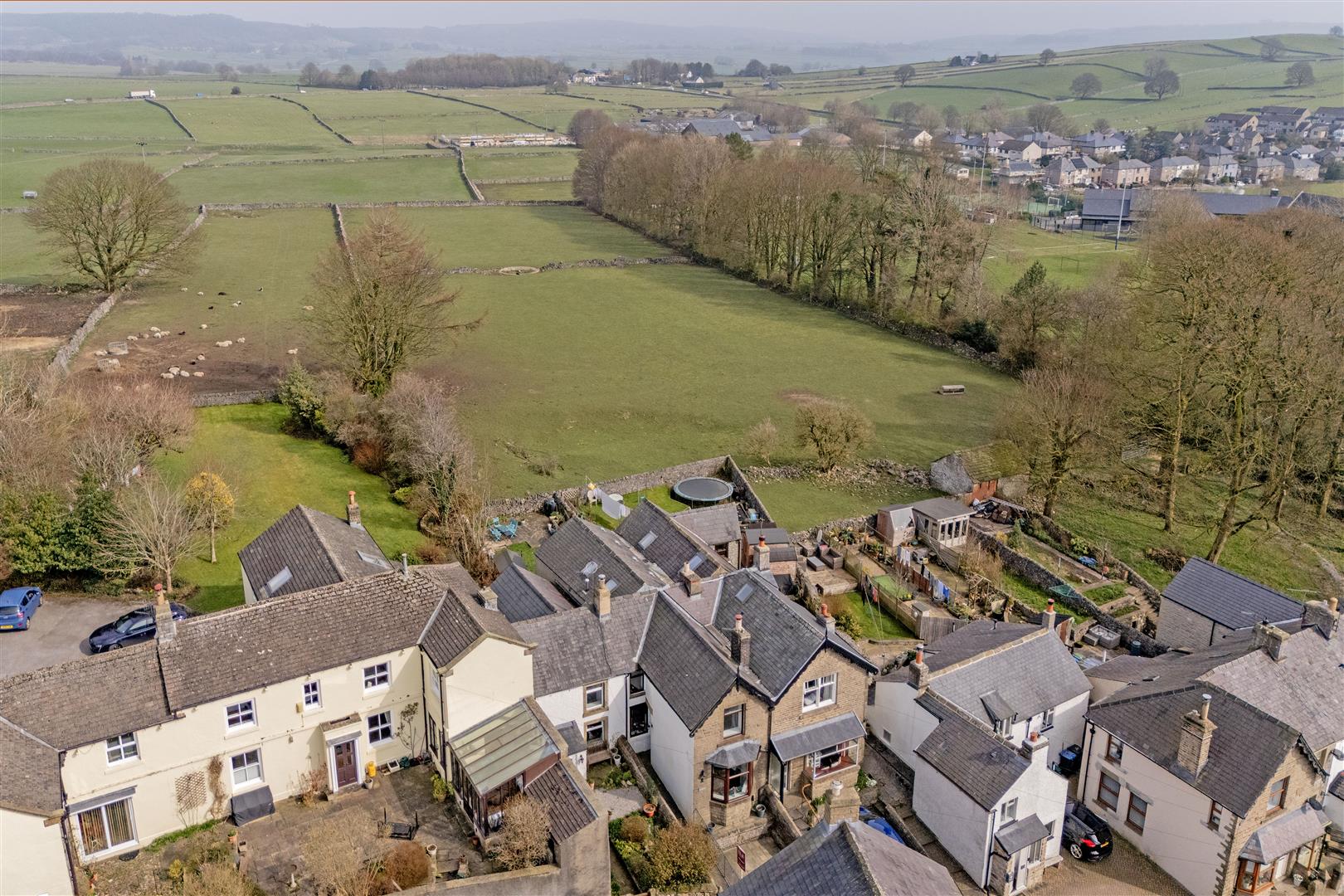 Moorfield, Alma Road, Tideswell, SK17 8ND