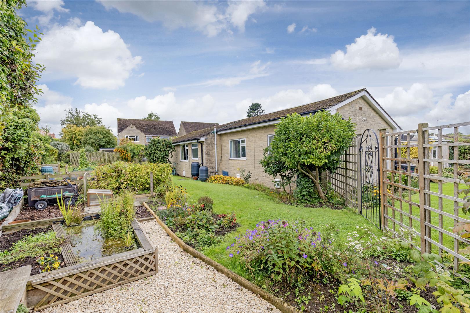 10, Church View Drive, Baslow, DE45 1RA