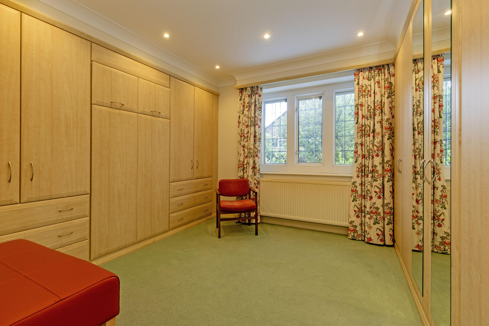 Low Wood, Coombs Road, Bakewell, DE45 1AQ