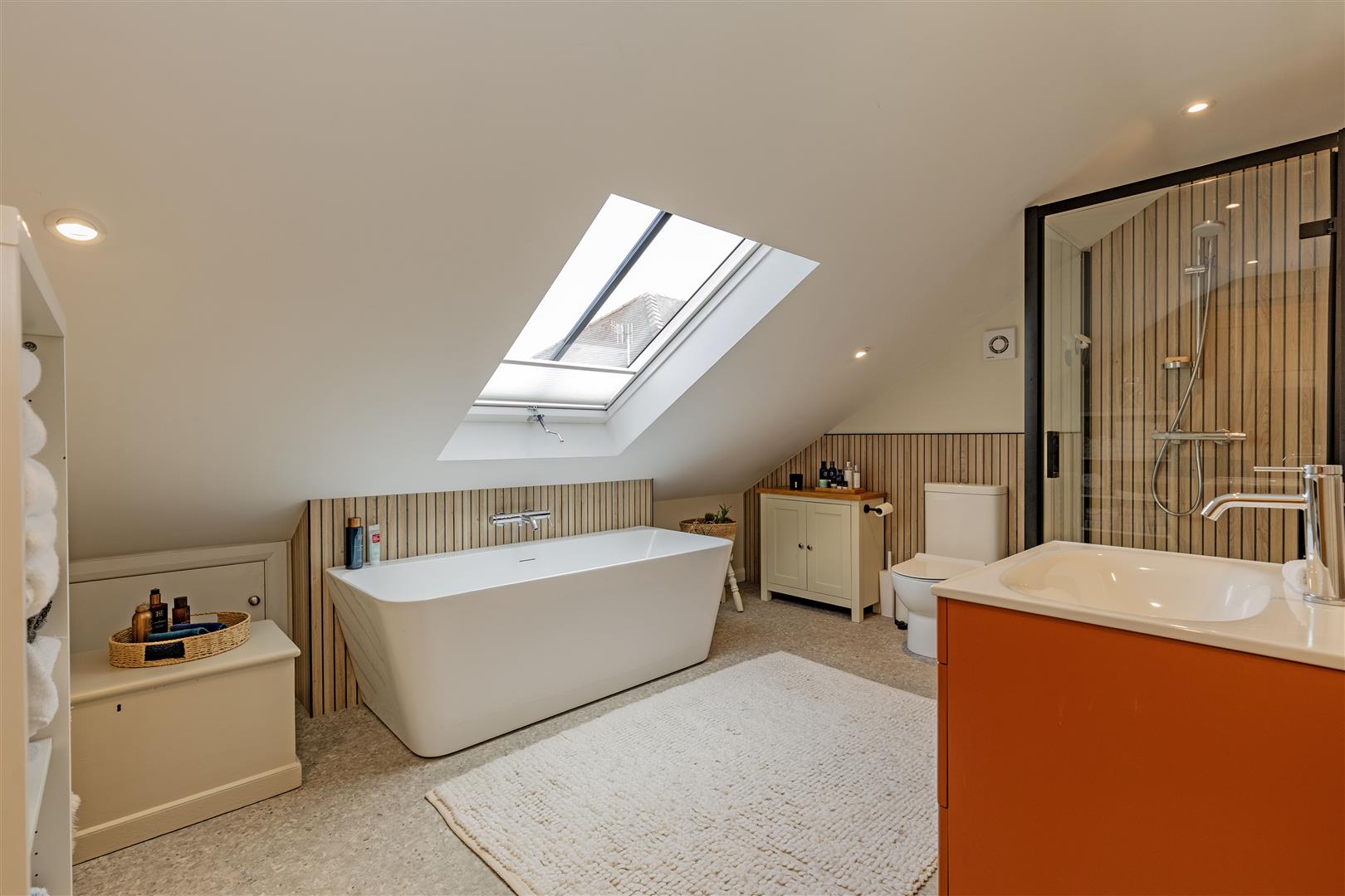 Gregley, Ashford Road, Bakewell, DE45 1GL