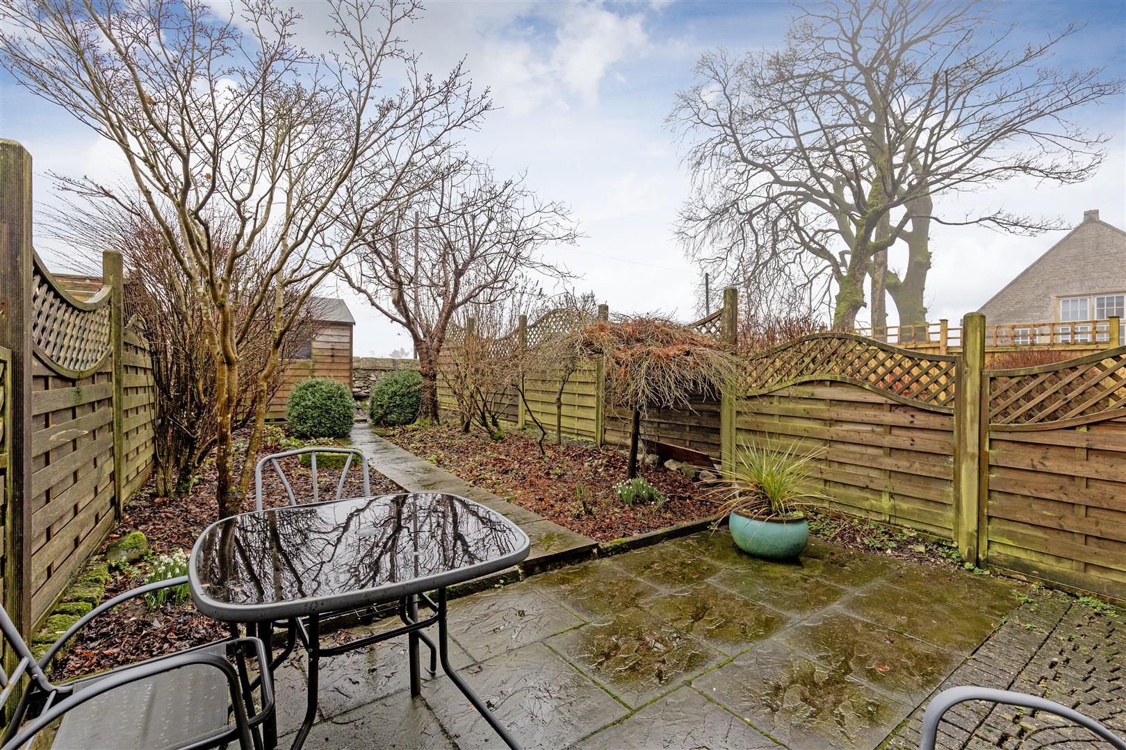 9, The Old School Close, Tideswell, SK17 8NG
