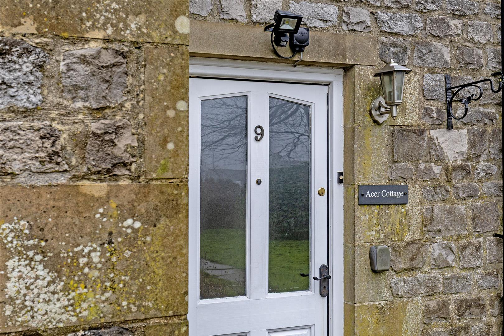 9, The Old School Close, Tideswell, SK17 8NG