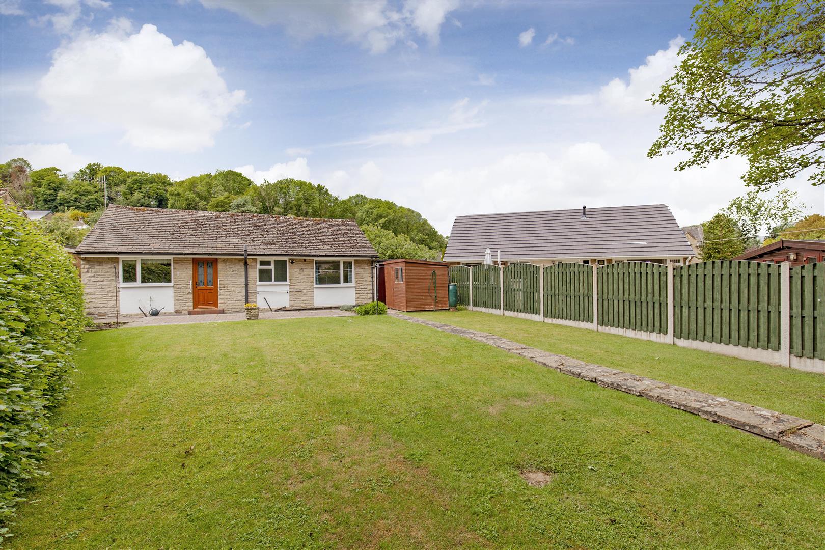 Silverhow, Burton Close Drive, Bakewell, DE45 1BG