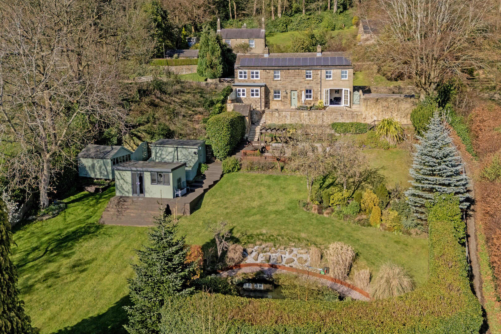Hill Crest, Bent Lane, Darley Dale, DE4 2HN