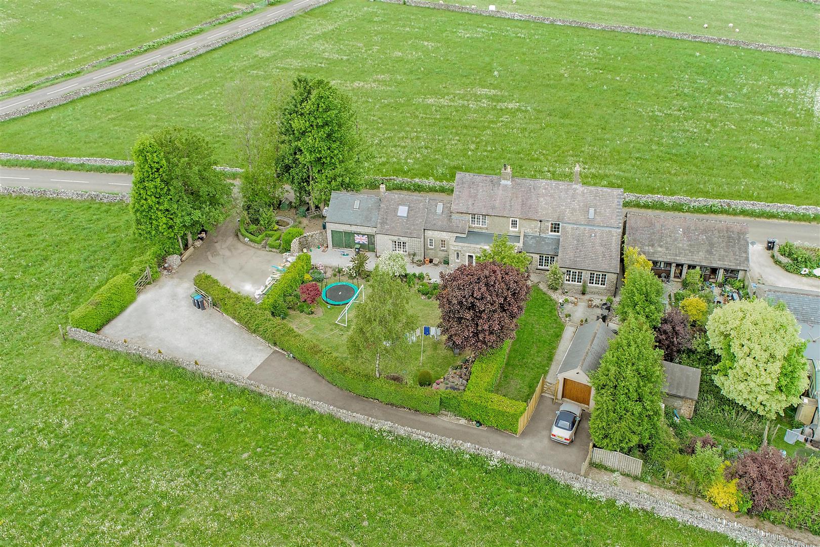 Bretton View, Wardlow, SK17 8RP