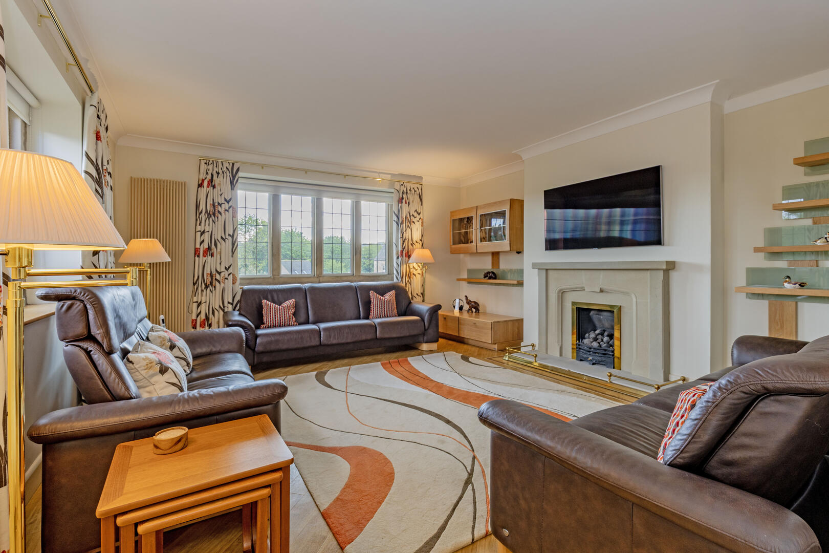 Low Wood, Coombs Road, Bakewell, DE45 1AQ