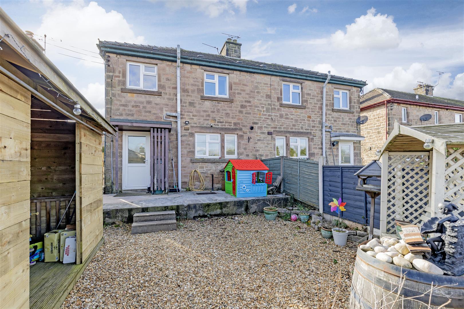 37, Burton Edge, Bakewell, DE45 1FQ