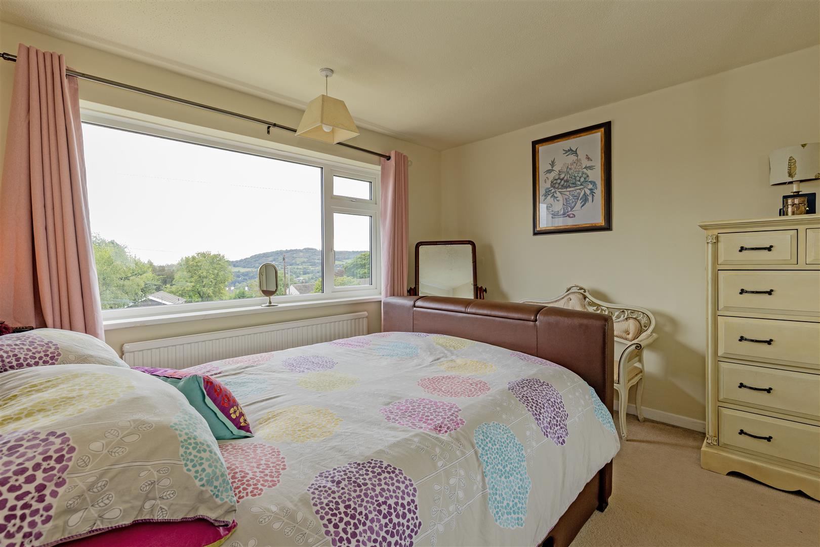 11, Moorfield, Matlock, DE4 3HF