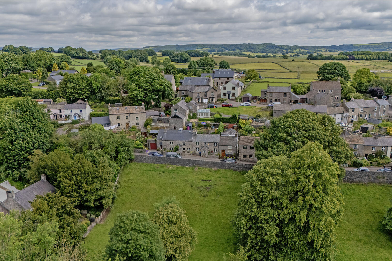 Tahoe, Lower Terrace Road, Tideswell, Buxton, SK17 8LX