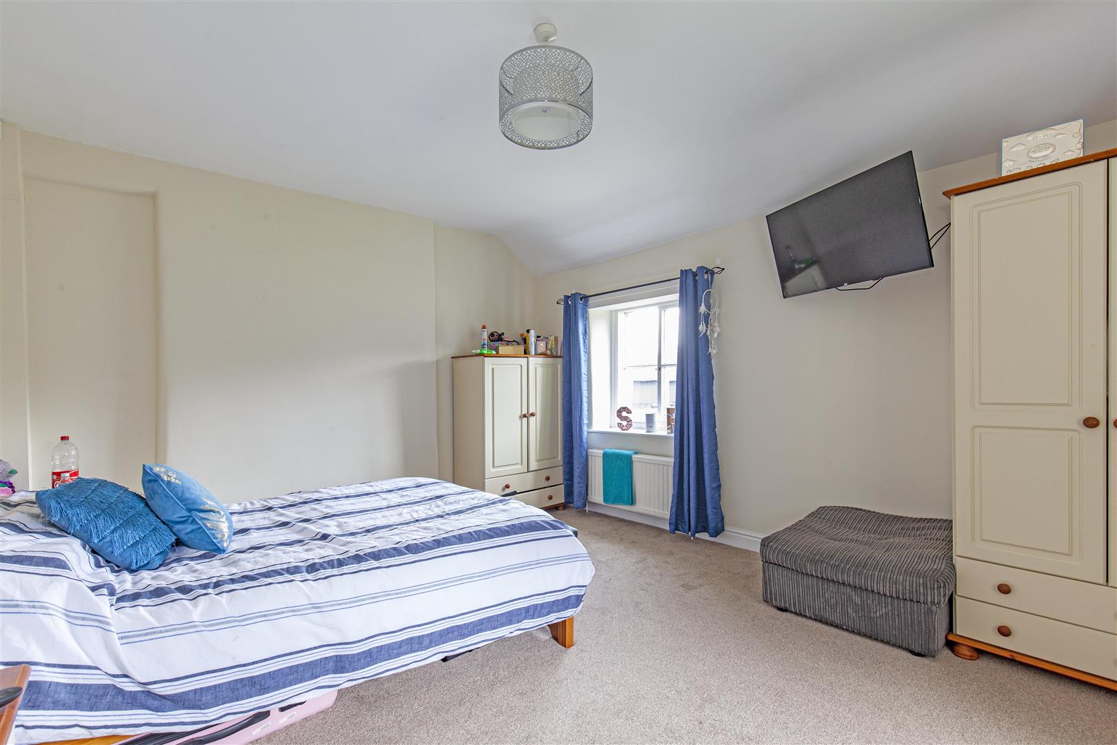 Greenlands, Ashford Road, Bakewell, DE45 1GL